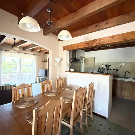 Maison Calme Chaleureuse Avec Piscine Pres De Uzes *